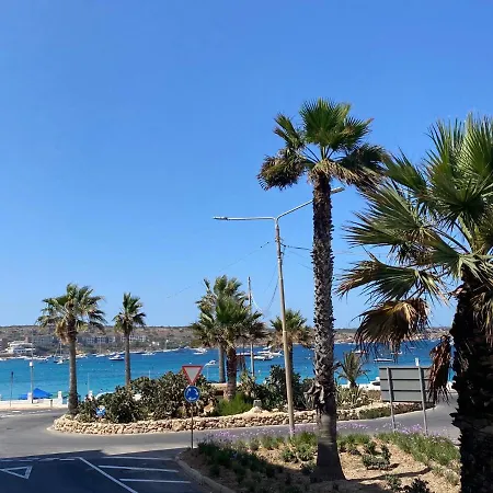 Sunshine - Modern Two Bedroom Penthouse With Terrace Apartment