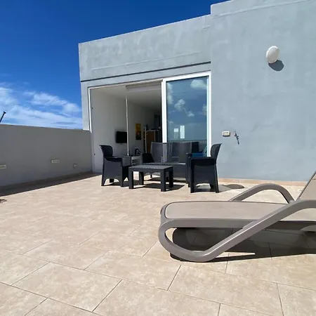 Sunshine - Modern Two Bedroom Penthouse With Terrace Mellieħa