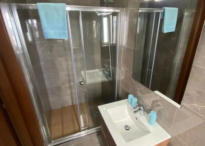 Sunshine - Modern Two Bedroom Penthouse With Terrace Apartamento